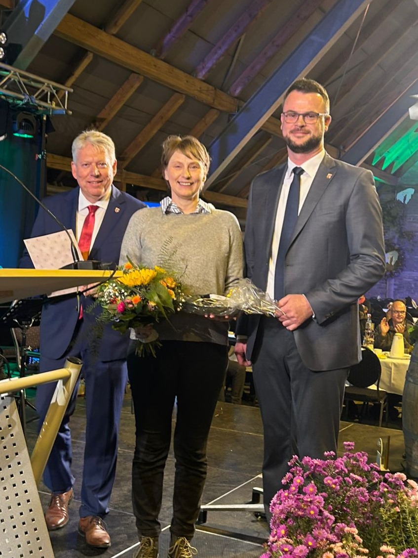 Auszeichnung Elke bearb